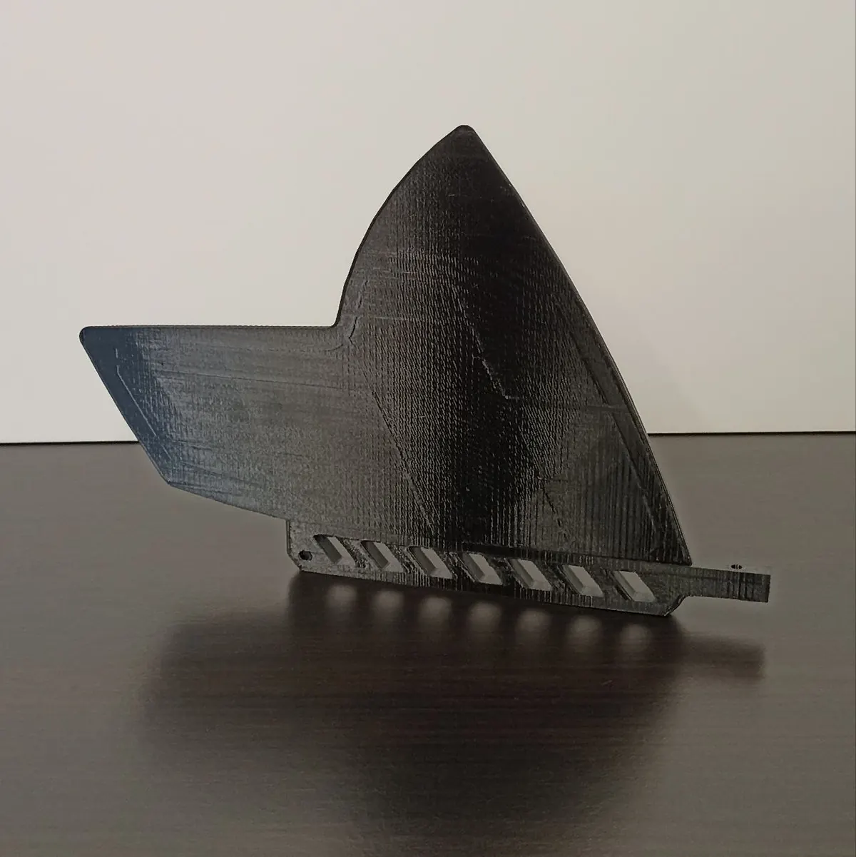 Working the material: rethinking the design of objects in 3D
