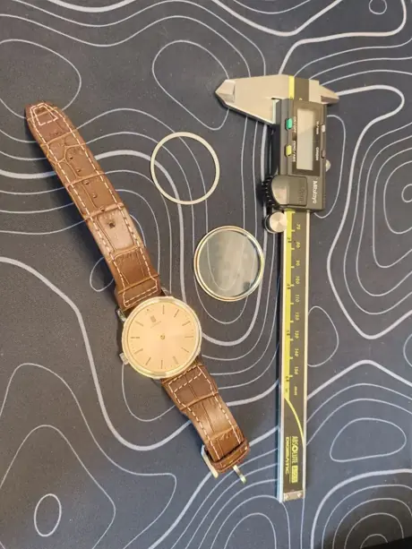 Chapter ring de montre de luxe, reproduit sur-mesure