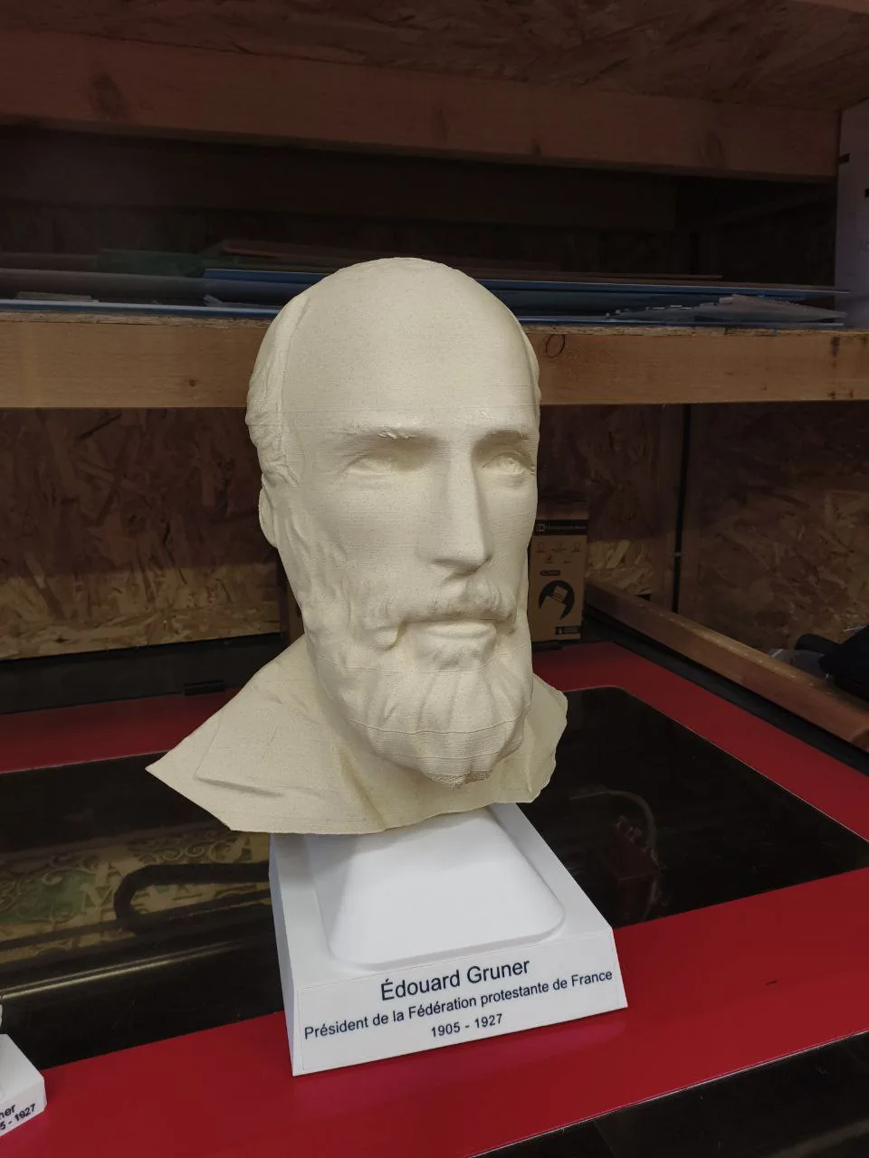 Creating the 3D model from a photograph