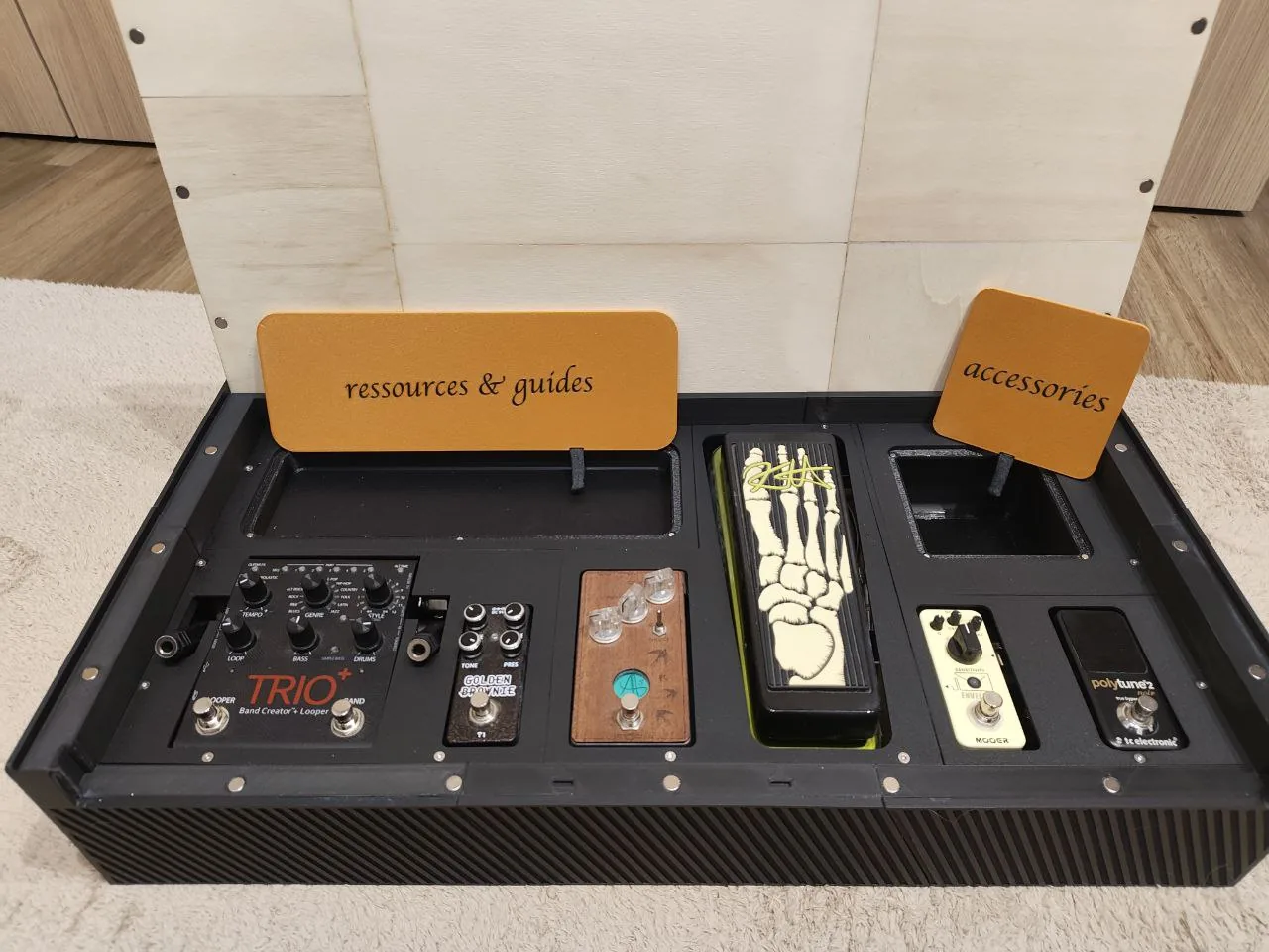 Bespoke pedalboard for a musician — photo 6